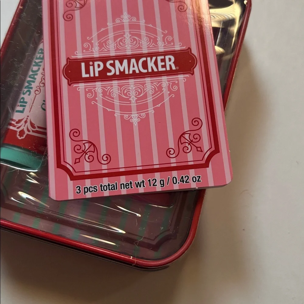 Lip Smacker Holiday Tin Bundle | Gingerbread Sprinkle Oatmeal Cookie Balms NWT 2